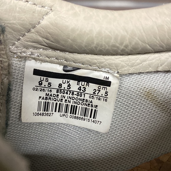 Nike - Picture 6 of 6